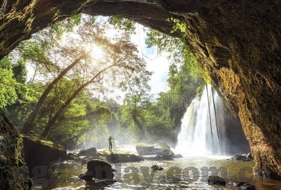 足球巴塞罗那比分-绿茵烽火，巴塞罗那比分的风云变幻